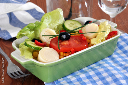 Photo: Une salade composée Une salade composée
