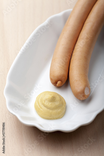 Photo: paar Wiener Würstchen paar Wiener Würstchen