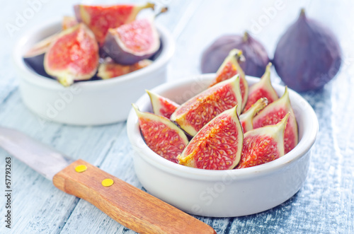 Photo: fresh figs fresh figs