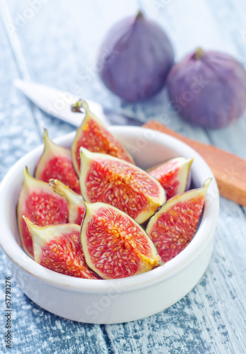 Photo: fresh figs fresh figs