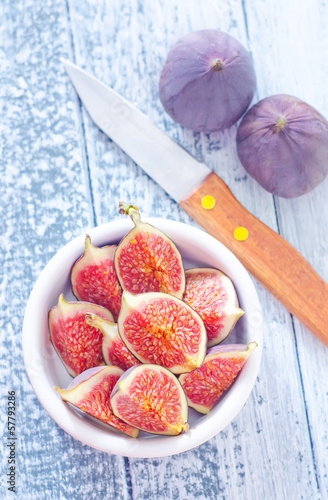 Photo: fresh figs fresh figs