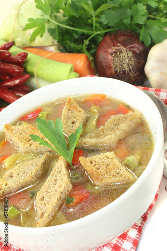 Photo: Brotsuppe mit Suppengemüse Brotsuppe mit Suppengemüse