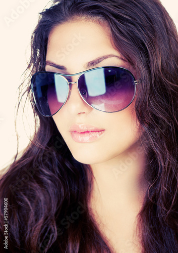 Photo: Beauty Stylish Fashion Model Girl wearing Sunglasses Beauty Stylish Fashion Model Girl wearing Sunglasses