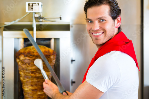 Photo: Kebab - heißer Döner mit frischen Zutaten Kebab - heißer Döner mit frischen Zutaten