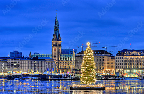 Photo: Hamburg Alster zu Weihnachtszeit Hamburg Alster zu Weihnachtszeit