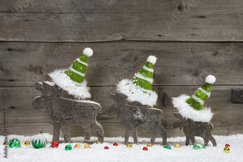 Photo: Weihnachten - Dekoration mit Holz weiß grün - Weihnachtskarte Weihnachten - Dekoration mit Holz weiß grün - Weihnachtskarte