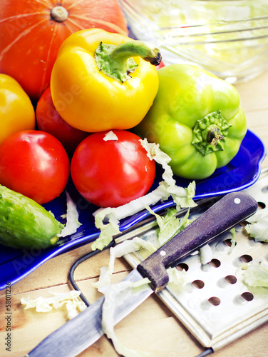 Photo: organic vegetables/ healthy eating background organic vegetables/ healthy eating background