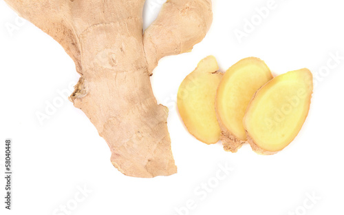 Photo: Fresh ginger and slices Fresh ginger and slices