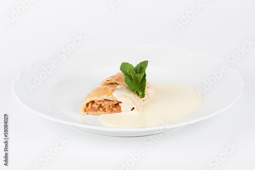 Photo: apple strudel with vanilla cream apple strudel with vanilla cream