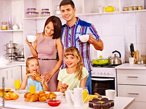 Photo: Parents prepare breakfast. Parents prepare breakfast.