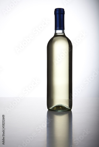 Photo: Bottle of white wine. Bottle of white wine.