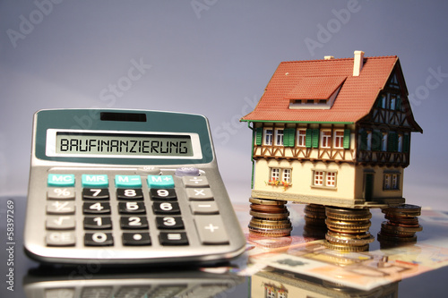 Photo: 4 sinnvolle, klassische Säulen der Baufinanzierung 4 sinnvolle, klassische Säulen der Baufinanzierung