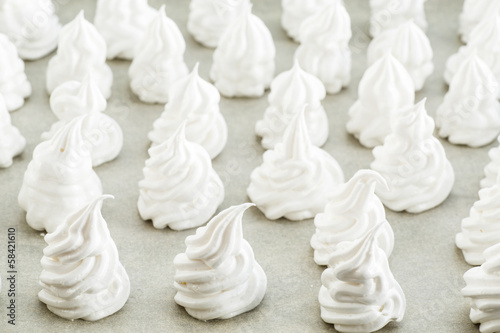 Photo: meringues meringues