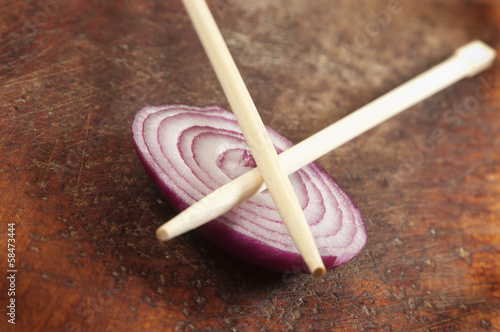 Photo: Still life with chopsticks and onion Still life with chopsticks and onion