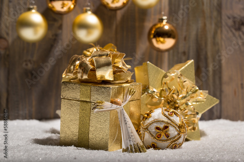 Photo: golden christmas gifts lights golden christmas gifts lights