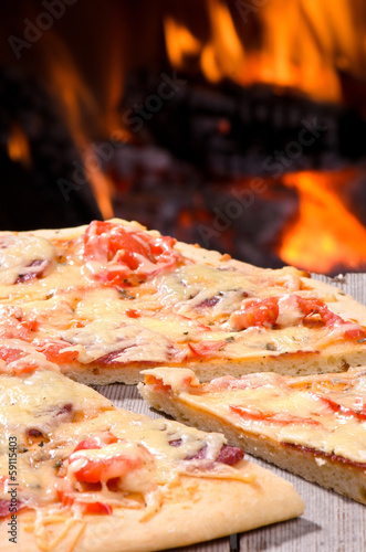 Photo: pizza pizza