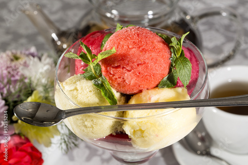 Photo: sorbet refreshment, plate peach mint sorbet refreshment, plate peach mint