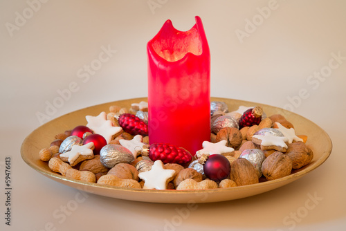 Photo: Weihnachtsteller mit Kerze Weihnachtsteller mit Kerze