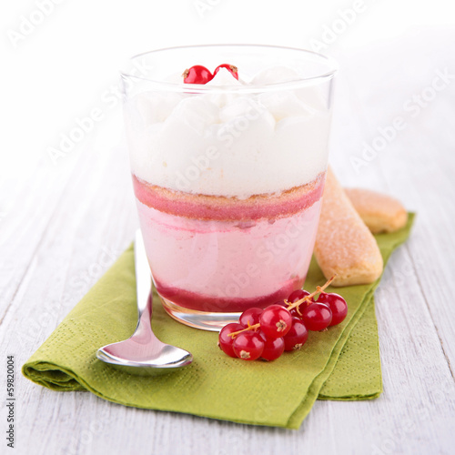 Photo: berry tiramisu berry tiramisu