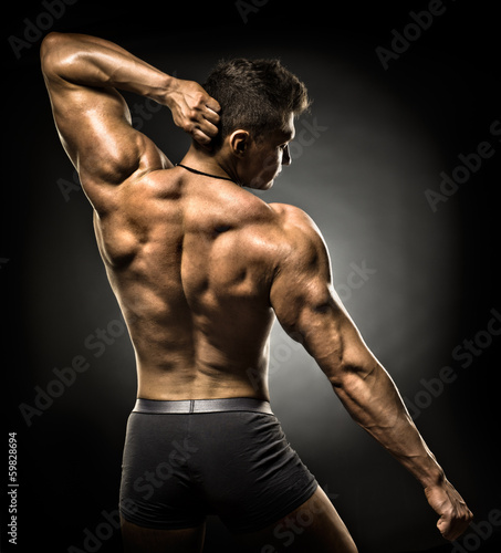 Photo: bodybuilder bodybuilder