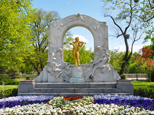 Photo: vienna - wien vienna - wien