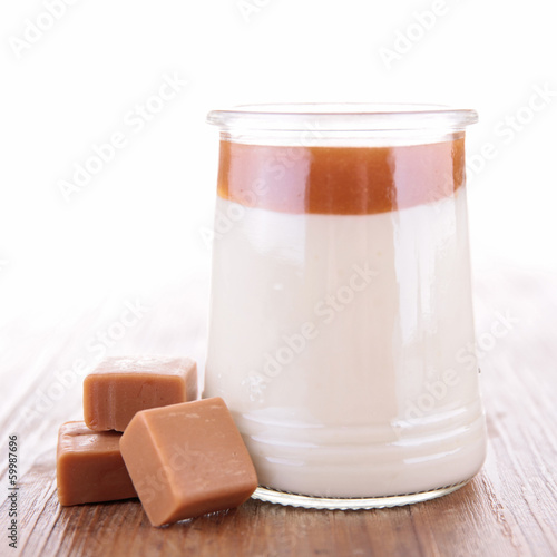 Photo: panna cotta with caramel panna cotta with caramel