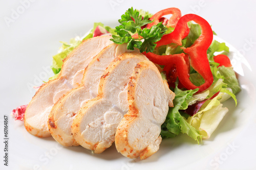 Photo: Chicken breast with green salad Chicken breast with green salad