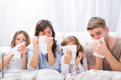 Photo: kranke familie kranke familie