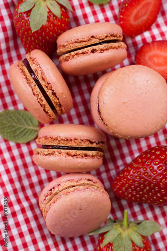 Photo: Macarons, Erdbeeren Macarons, Erdbeeren