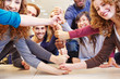 Zusammenarbeit und Teamwork in Universität Zusammenarbeit und Teamwork in Universität