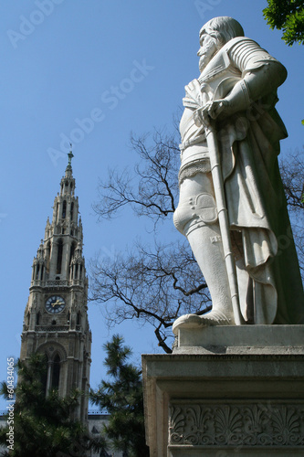 Photo: Wiener Rathaus spire and statue Wiener Rathaus spire and statue