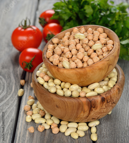 Photo: Various legumes Various legumes