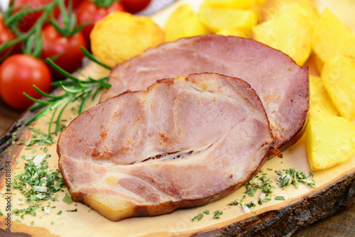 Photo: Fleisch, Kartoffeln Fleisch, Kartoffeln