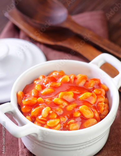 Photo: white beans with tomato sauce white beans with tomato sauce