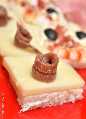 Photo: Piscolabis de anchoa y queso Piscolabis de anchoa y queso