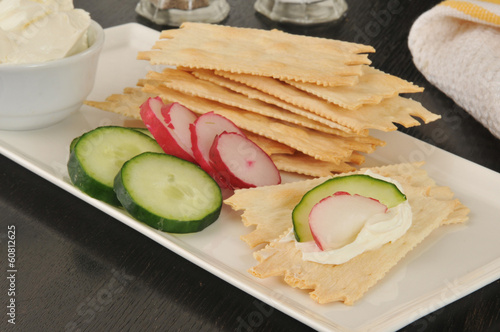 Photo: Flatbread crackers with cream cheese and vegetables Flatbread crackers with cream cheese and vegetables