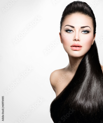 Photo: Fashion Model Girl with Long Healthy Straight Hair Fashion Model Girl with Long Healthy Straight Hair
