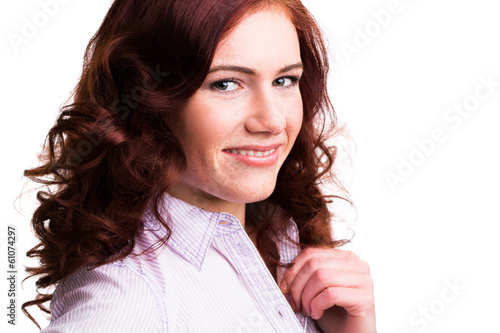 Photo: junge attraktive rothaarige Frau junge attraktive rothaarige Frau
