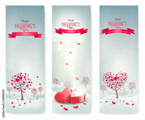 Vector: Holiday retro banners. Valentine trees with heart-shaped leaves. Holiday retro banners. Valentine trees with heart-shaped leaves.