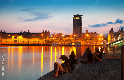 Photo: Columbus Monument and quay in evening Columbus Monument and quay in evening