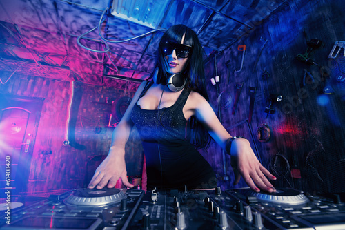 Photo: dj girl dj girl