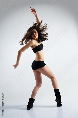 Photo: Modern female dancer Modern female dancer