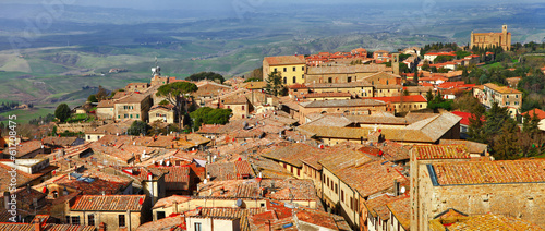 Photo: medieval towns of Toscana, Volterra. Italy medieval towns of Toscana, Volterra. Italy