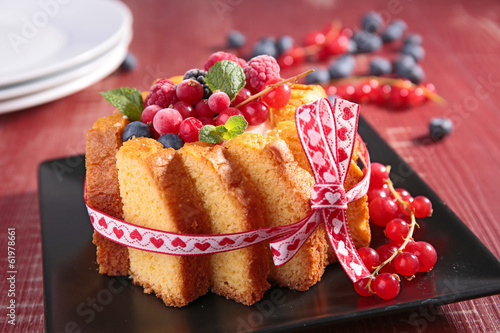 Photo: cake charlotte with berry cake charlotte with berry