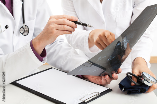 Photo: Physicians with X-ray Physicians with X-ray