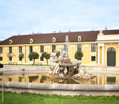 Photo: Fountain at Schonbrunn Palace, Vienna Fountain at Schonbrunn Palace, Vienna