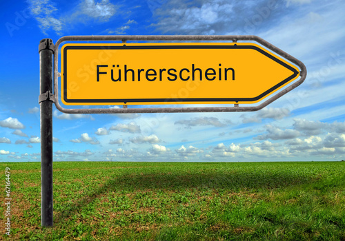 Illustration: Strassenschild 17 - Führerschein Strassenschild 17 - Führerschein