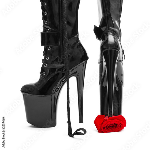 Photo: Black high heel platform boots tramp rose Black high heel platform boots tramp rose