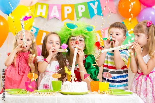 Photo: kids celebrate birthday party kids celebrate birthday party