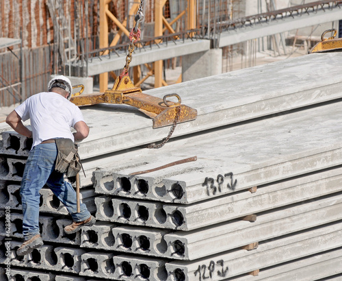 Photo: worker safety in construction worker safety in construction